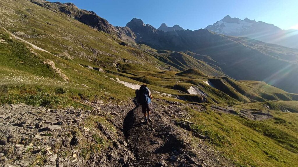 zejście z przełęczy Col des Fours