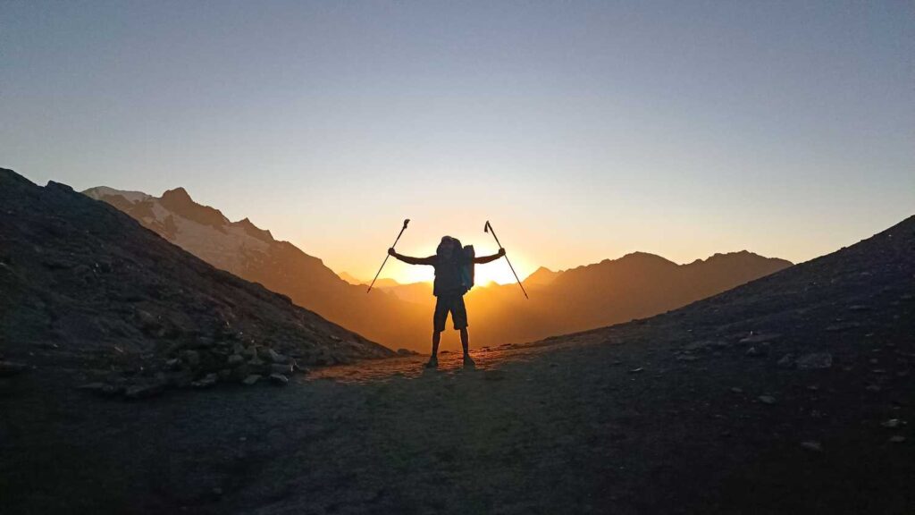 przełęcz Col des Fours 2665m (wschód słońca - TMB - dzień 3)