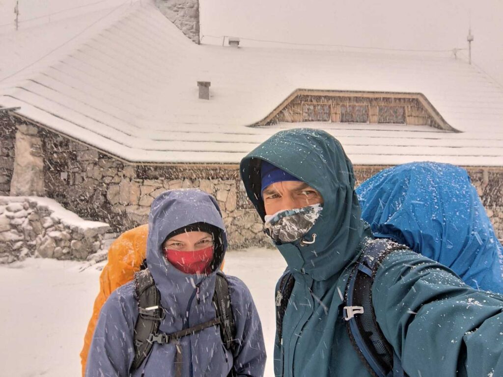 Pożegnanie ze schroniskiem w Dolinie Pięciu Stawów Polskich